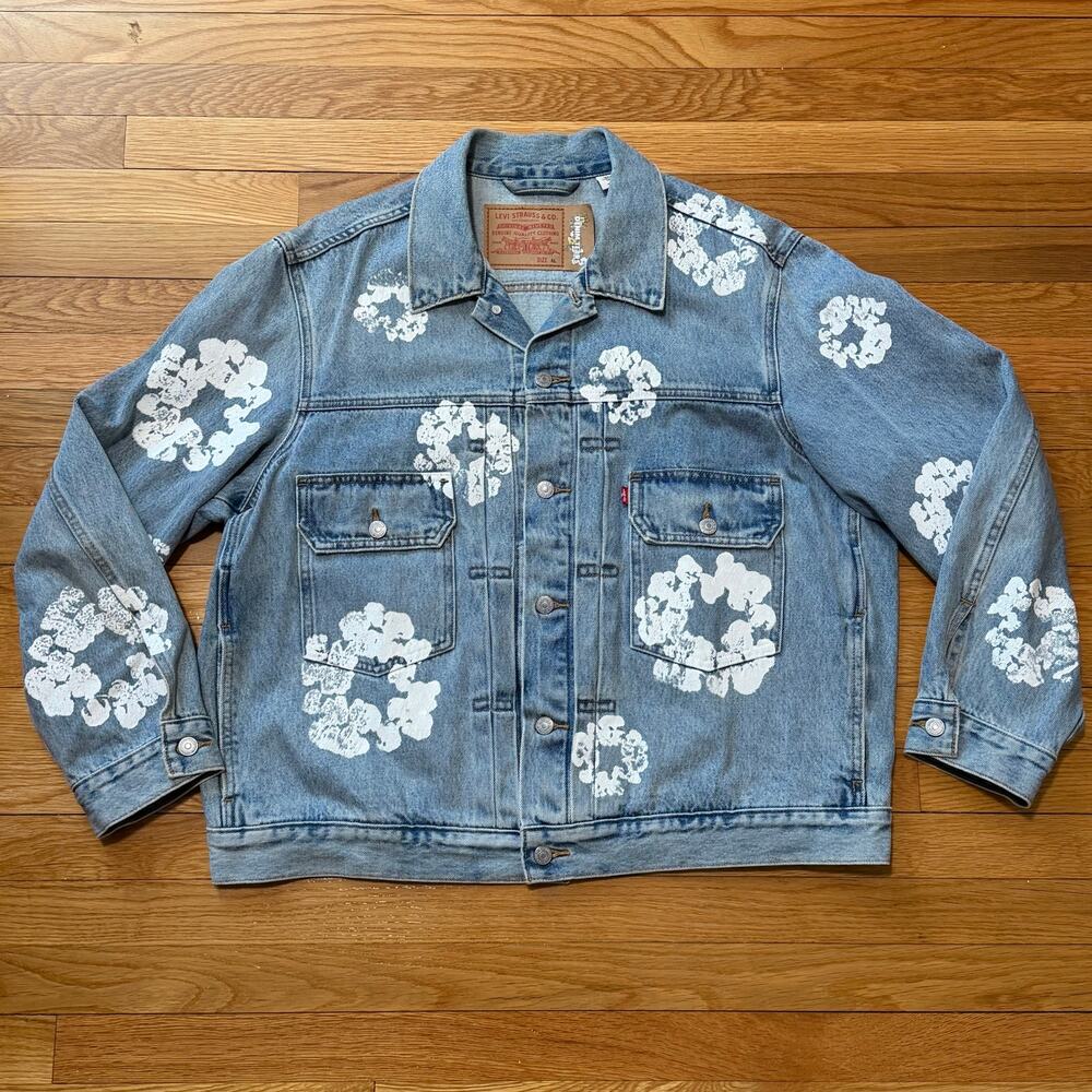 Levi’s x Denim Tear's | Men’s Cotton Wreath Denim Streetwear Trucker Jacket XL